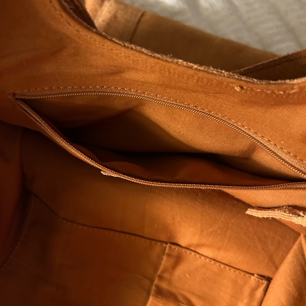 Gorgeous, Free People Suede Caravan Tote bag in Cognac❤️ NWT 🔥HP - Picture 9 of 9